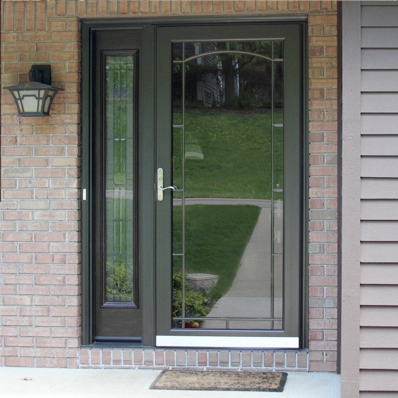 storm-door-replacement-and-installation-in-madison-wi-waunakee-remodeling