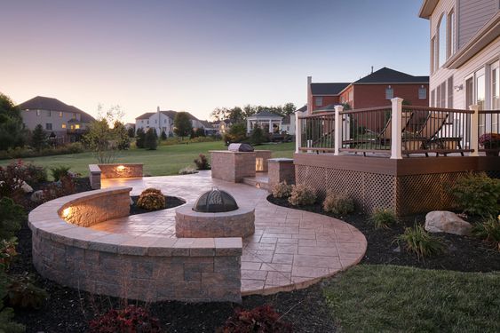 multi-level-patio-designs-with-brick-fire-pit-2 multi-level-patio-designs-with-brick-fire-pit-2